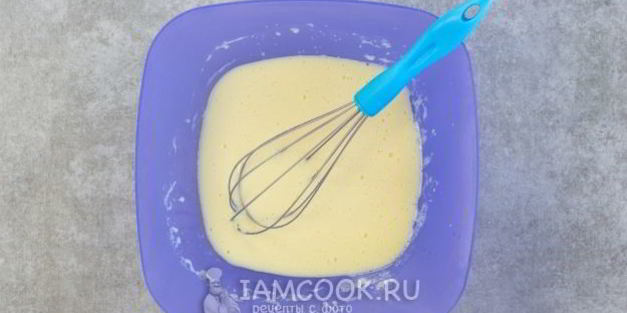 жареные яблоки в тесте