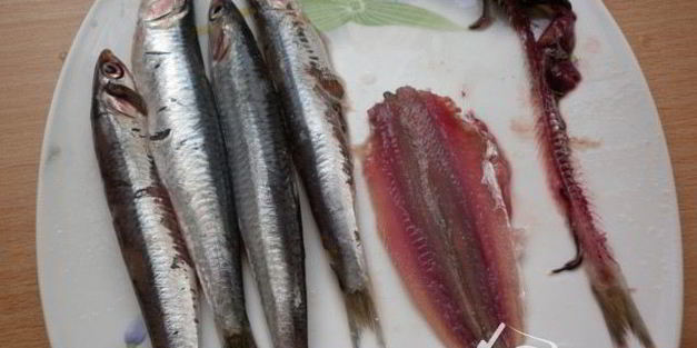 анчоусы маринованные