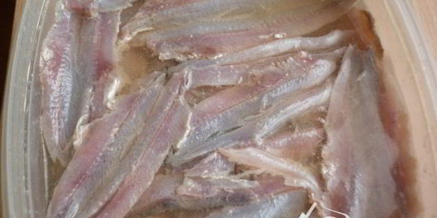 анчоусы маринованные