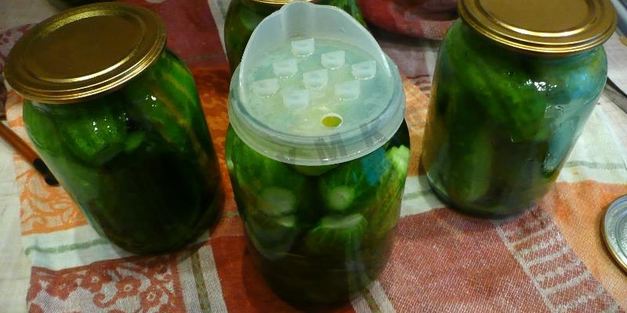 кисло-сладкие огурцы в банках без уксуса