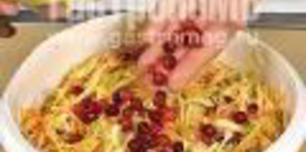 квашеная капуста с клюквой