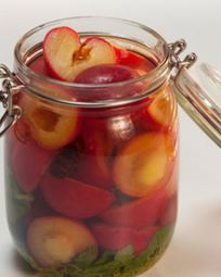 Маринованные сливы