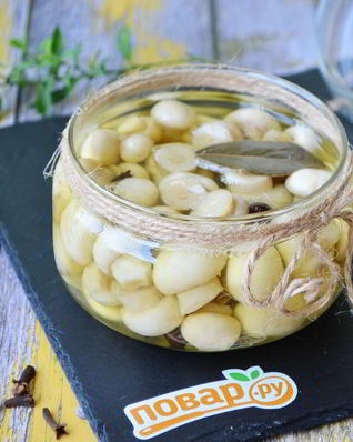 Грибы, маринованные с гвоздикой