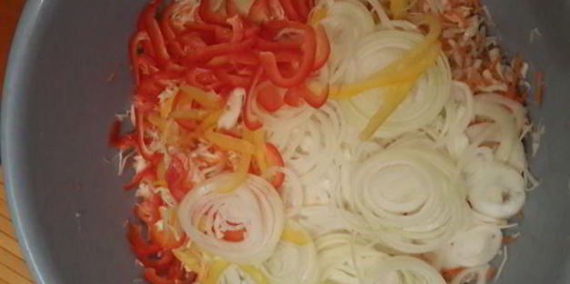 капуста маринованная с болгарским перцем