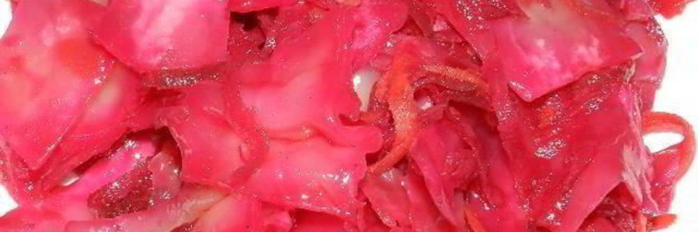 Капуста со свеклой маринованная