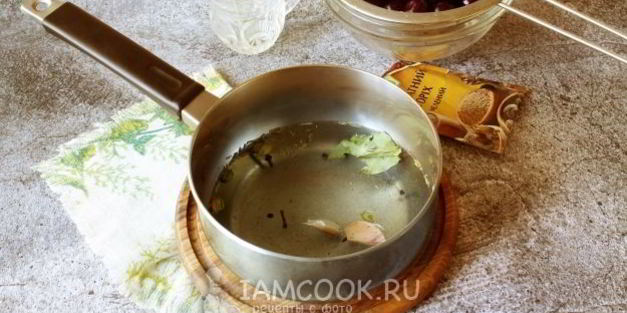 маринованная вишня