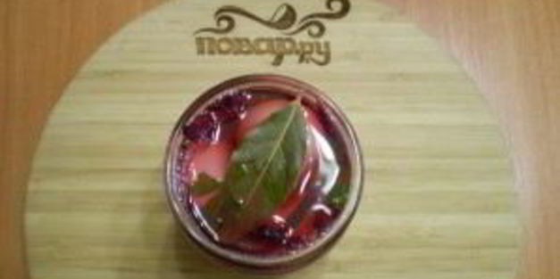 маринованный лук со свеклой на зиму