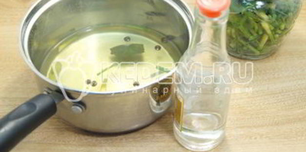 маринованные чесночные стрелки на зиму