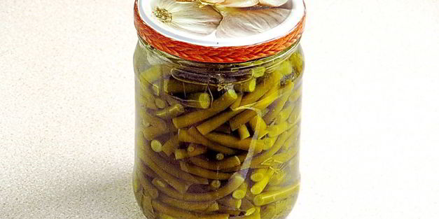 маринованные чесночные стрелки