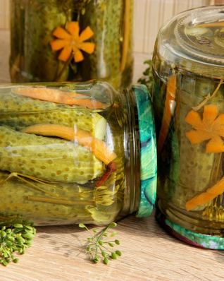 Маринованные огурцы стерилизованные