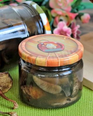 Маринованные подосиновики