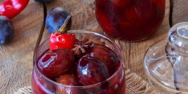 маринованные сливы угорка