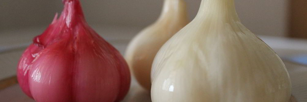 Нежный маринованный чеснок