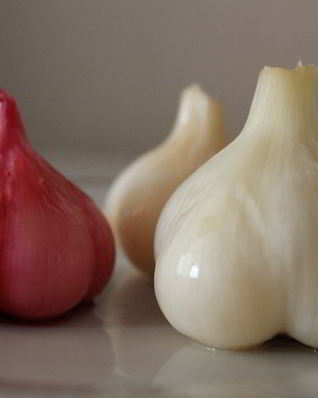 Нежный маринованный чеснок