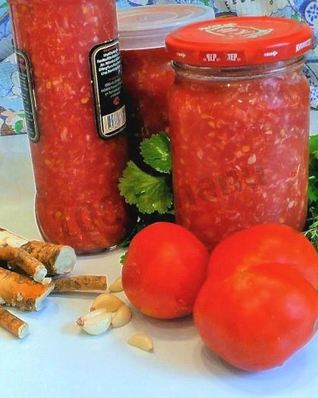 Огонек из помидор и чеснока с хреном на зиму