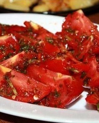 Помидоры по-корейски с перцем чили