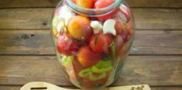 помидоры в банках на зиму