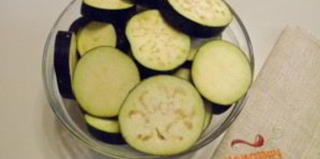 синенькие с морковкой и чесноком на зиму