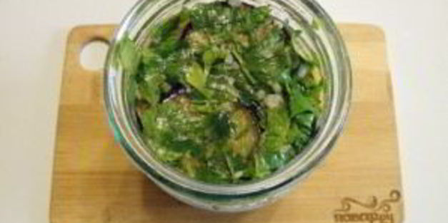 синенькие с морковкой и чесноком на зиму