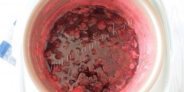 клубничное варенье в мультиварке