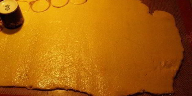 пончики бюни с малиновым вареньем