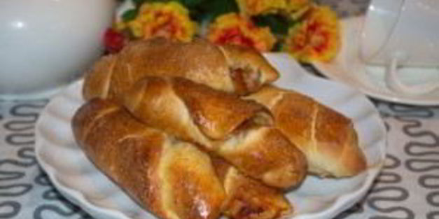 рулетики с абрикосовым вареньем