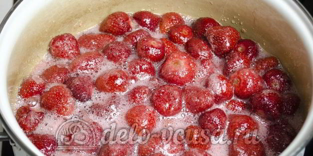 варенье из клубники