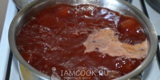 варенье из молодых сосновых шишек