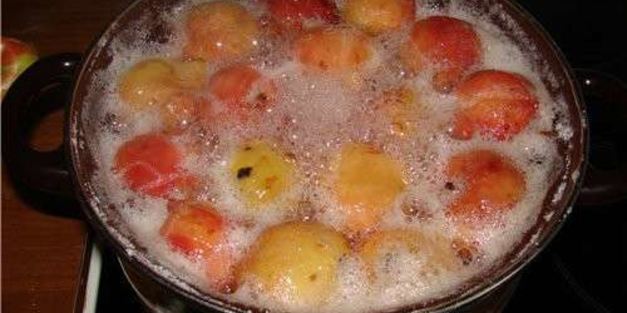 варенье целыми яблоками