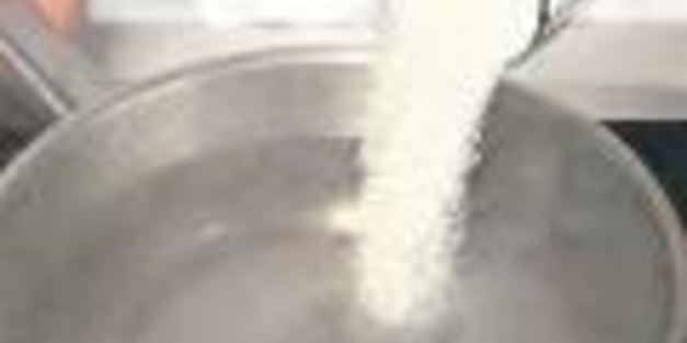 вишневое варенье с косточками