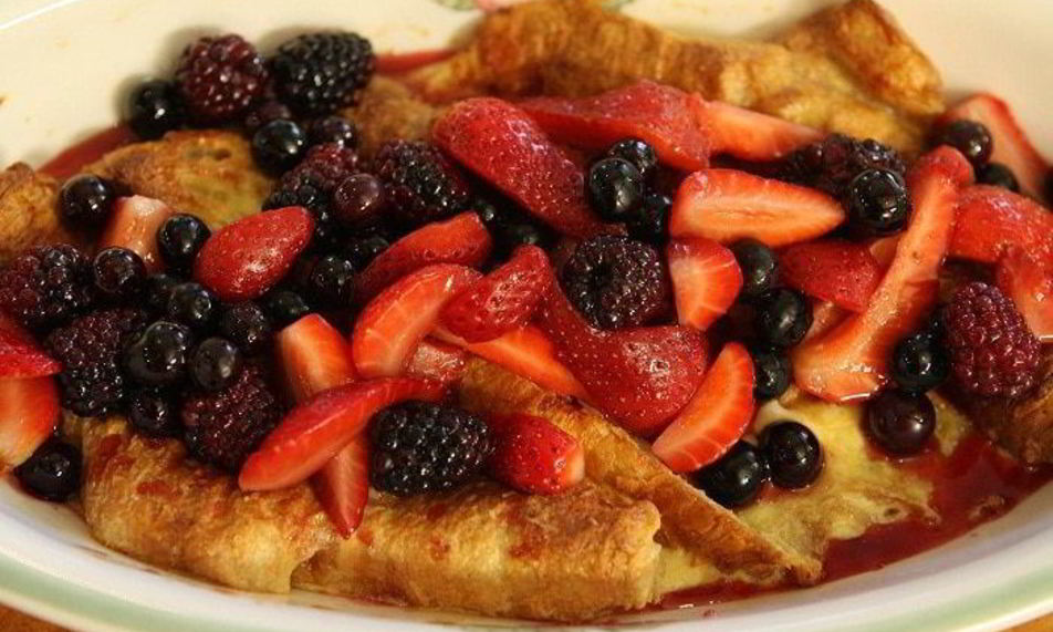 Рецепт ягоды на французском тосте
