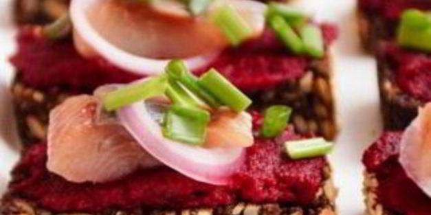 бутерброд с сельдью просто и вкусно