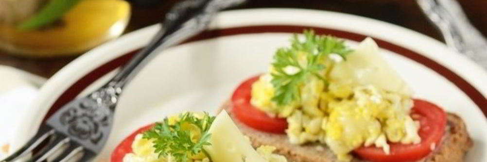 Бутерброд с яйцом и сыром