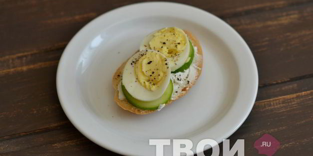 бутерброд с яйцом