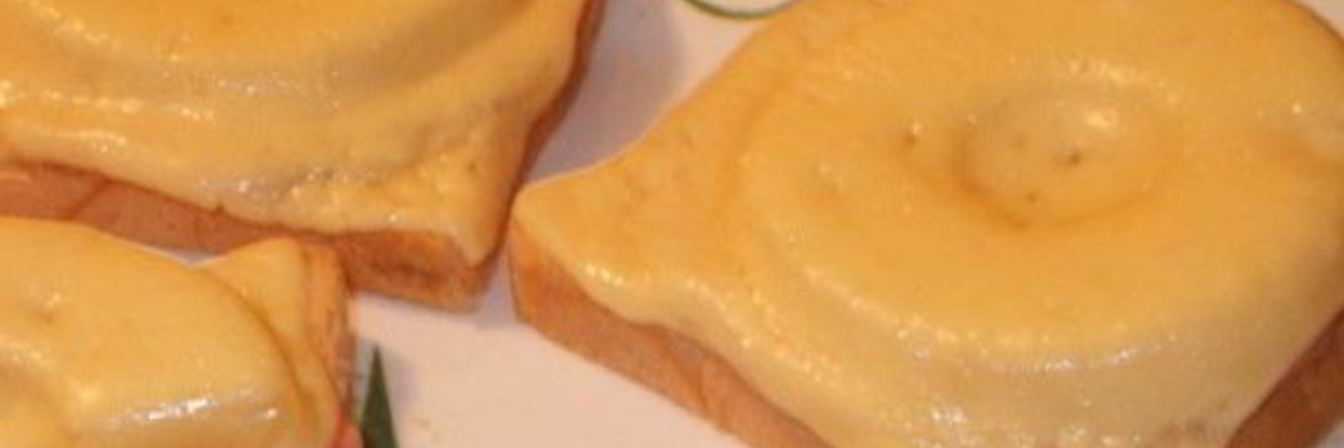 Бутерброды с ананасом