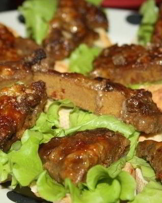 Бутерброды с глазированной печенью