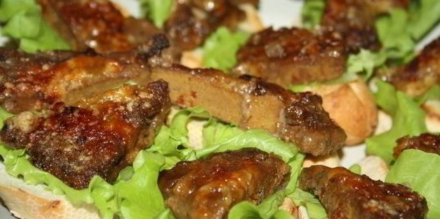 бутерброды с глазированной печенью