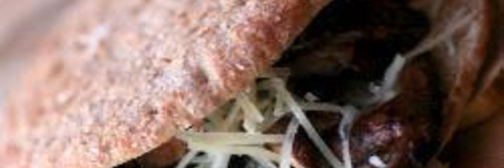 Бутерброды с грибами и сыром