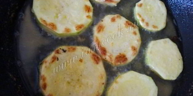 бутерброды с кабачками и помидорами