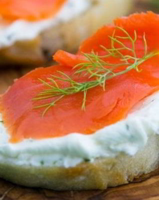 Бутерброды с красной рыбой