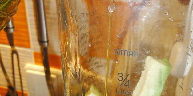 бутерброды с малосольной семгой и авокадо