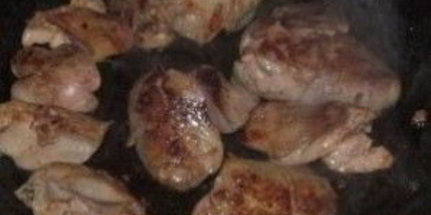 бутерброды с паштетом из печени