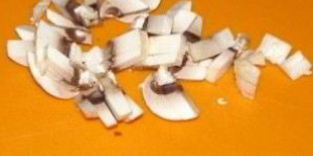 бутерброды с паштетом из печени