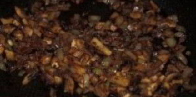 бутерброды с паштетом из печени