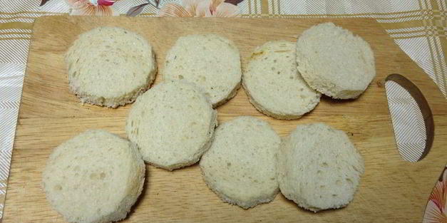 бутерброды с печенью трески