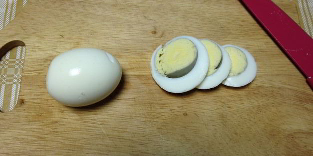 бутерброды с печенью трески