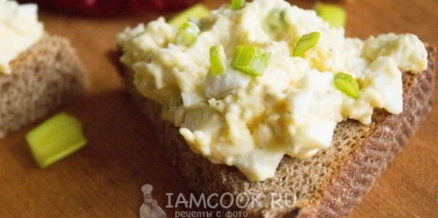 бутерброды с яйцом