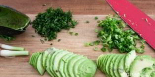 быстрые бутерброды с авокадо