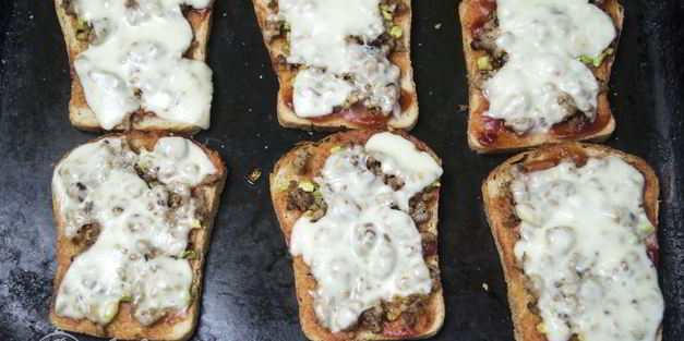 горячие бутерброды с фаршем