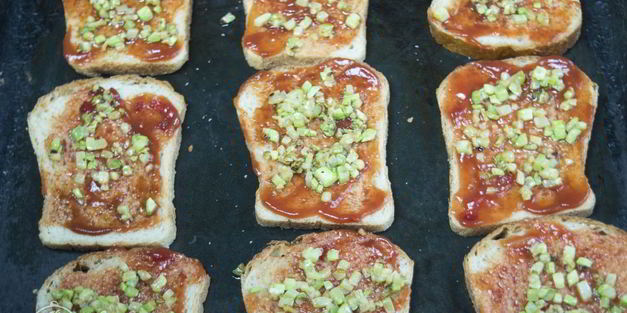 горячие бутерброды с фаршем